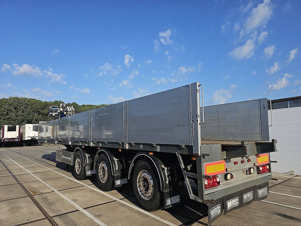 KWB P-393-STI-R-1 hiab 130 r