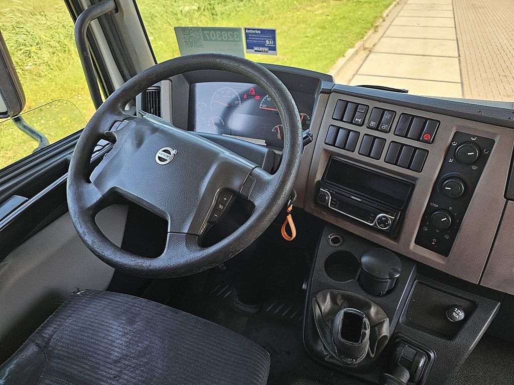 VOLVO FL 240.12 airco 6 cyl. manual