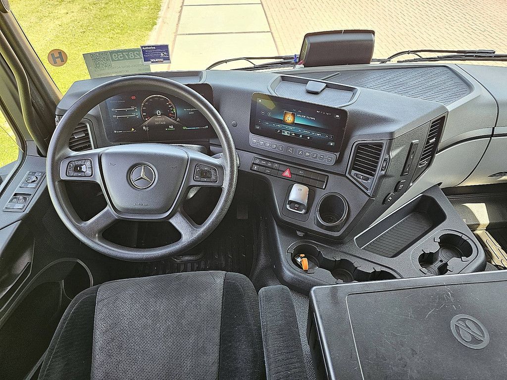 MERCEDES-BENZ ACTROS 1846 LS short cab retarder