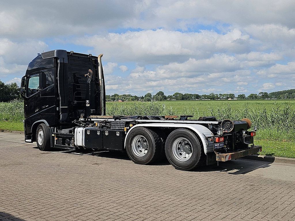 VOLVO FH 750 6x4 liftaxle retard.