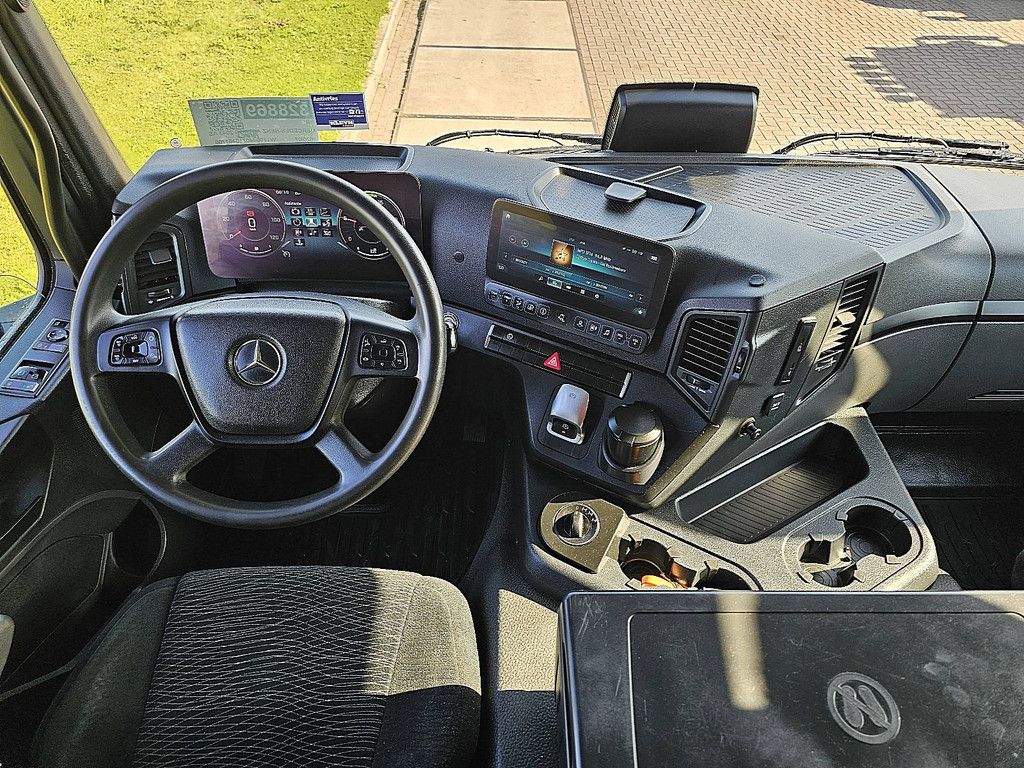 MERCEDES-BENZ AROCS 2043 AS steel suspension
