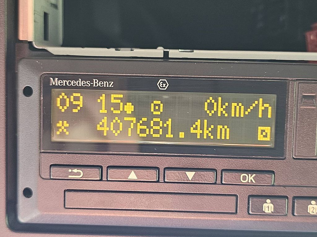 MERCEDES-BENZ AROCS 2043 AS steel suspension