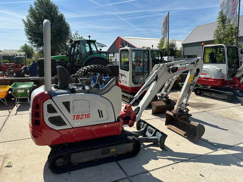 Takeuchi TB 216