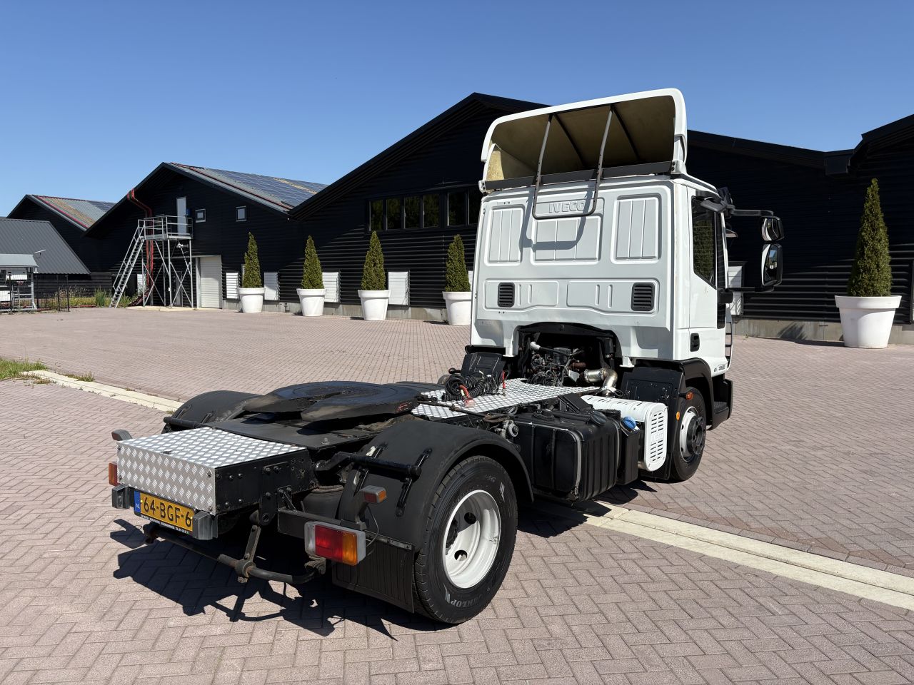 IVECO 80E22 eurocargo trekker 18 ton
