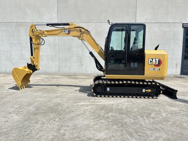 2017 Caterpillar 305.5 E2 Midibagger