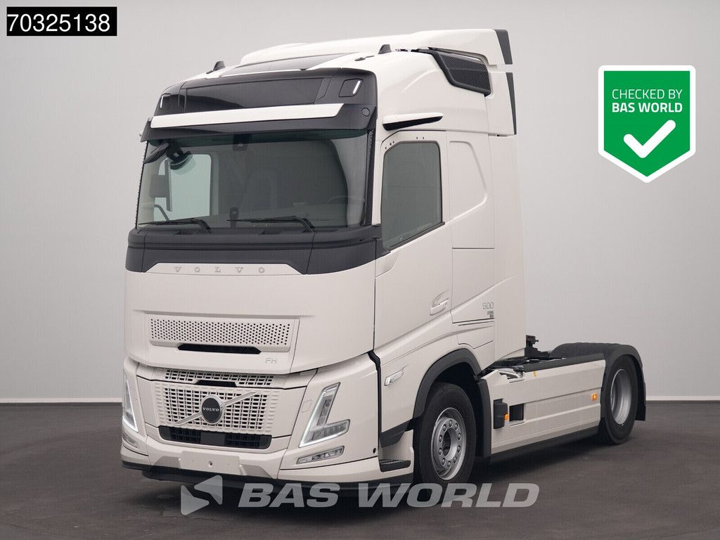 Volvo FH Aero 500 4X2 NEW! TC Globetrotter 2xTanks I-ParkCool ACC Navi