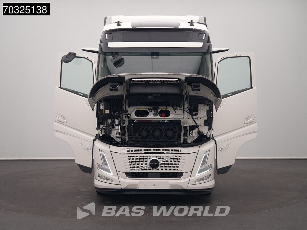 Volvo FH Aero 500 4X2 NEW! TC Globetrotter 2xTanks I-ParkCool ACC Navi