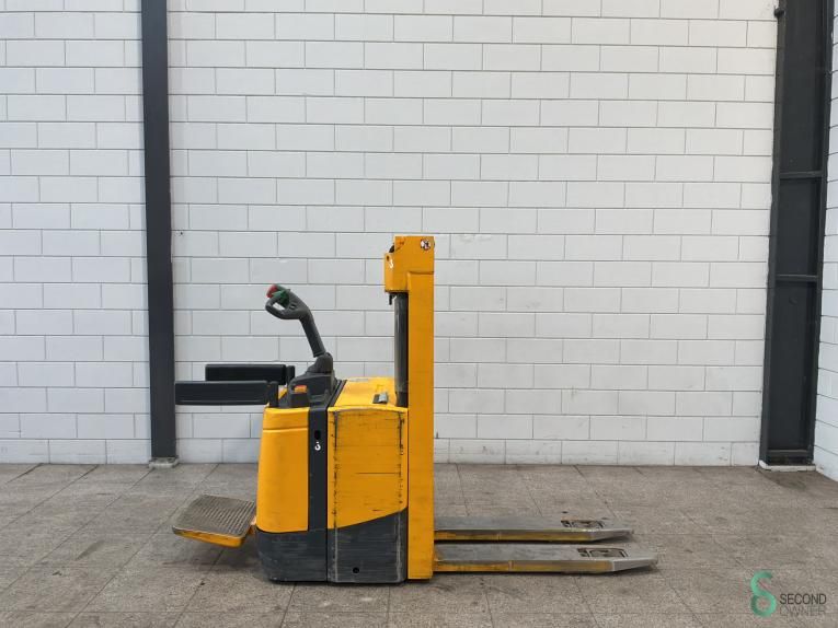 Stackers Electric Jungheinrich ERC Z16 2009