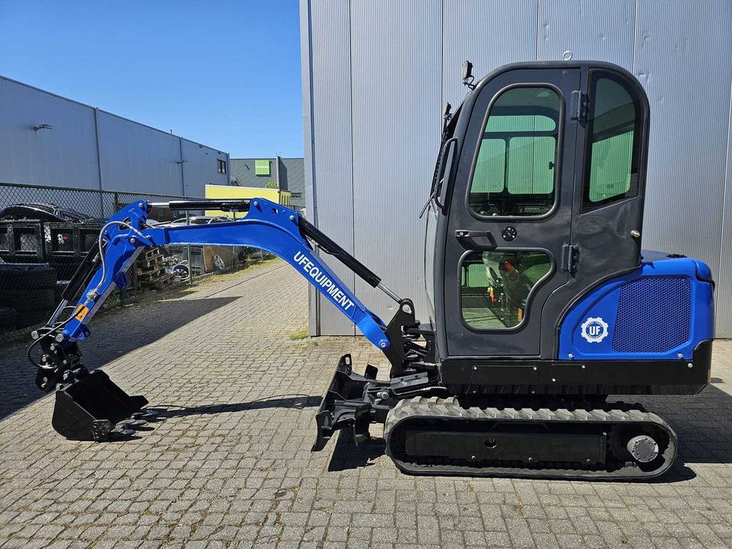Ultra Force Equipment NM25 - Minigraafmachine met Kubota motor en snelwisselsysteem incl. 3 bakken