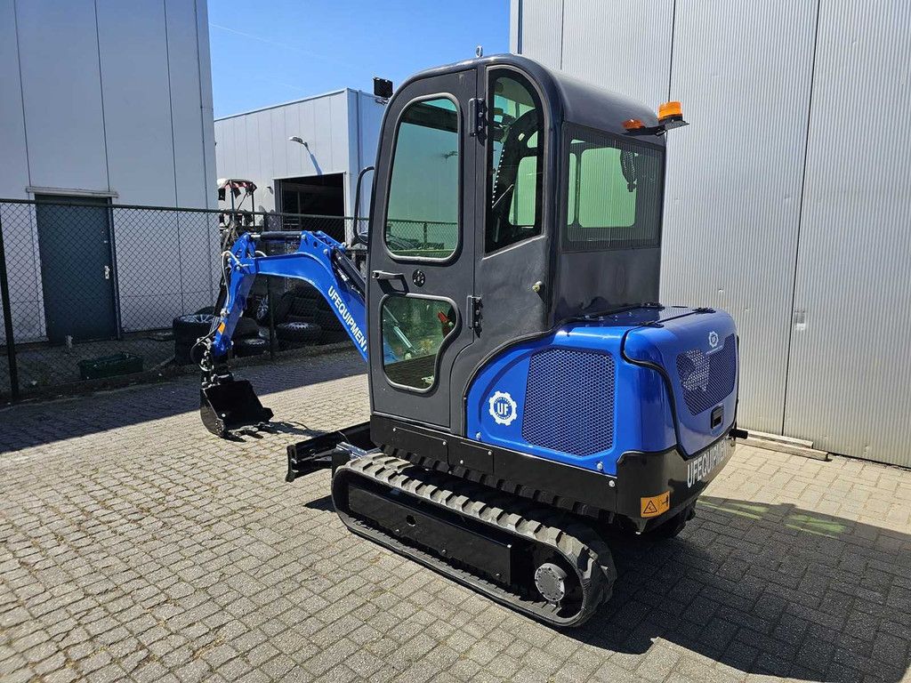 Ultra Force Equipment NM25 - Minigraafmachine met Kubota motor en snelwisselsysteem incl. 3 bakken