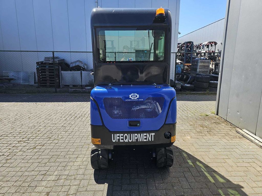 Ultra Force Equipment NM25 - Minigraafmachine met Kubota motor en snelwisselsysteem incl. 3 bakken