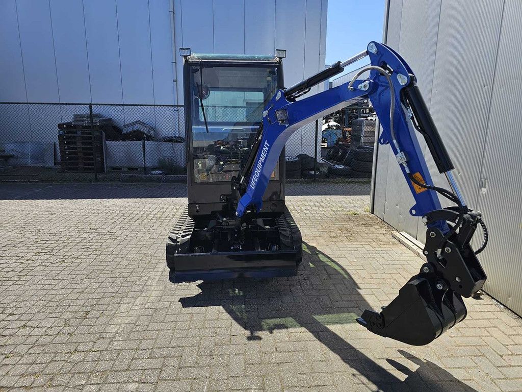Ultra Force Equipment NM25 - Minigraafmachine met Kubota motor en snelwisselsysteem incl. 3 bakken