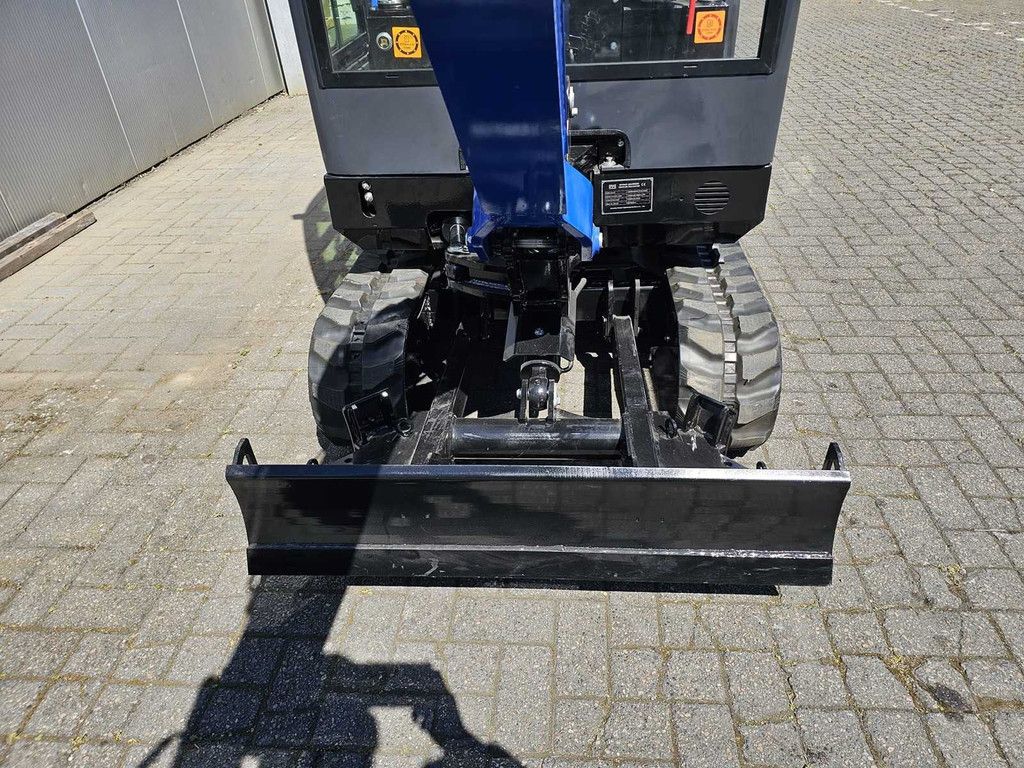 Ultra Force Equipment NM25 - Minigraafmachine met Kubota motor en snelwisselsysteem incl. 3 bakken