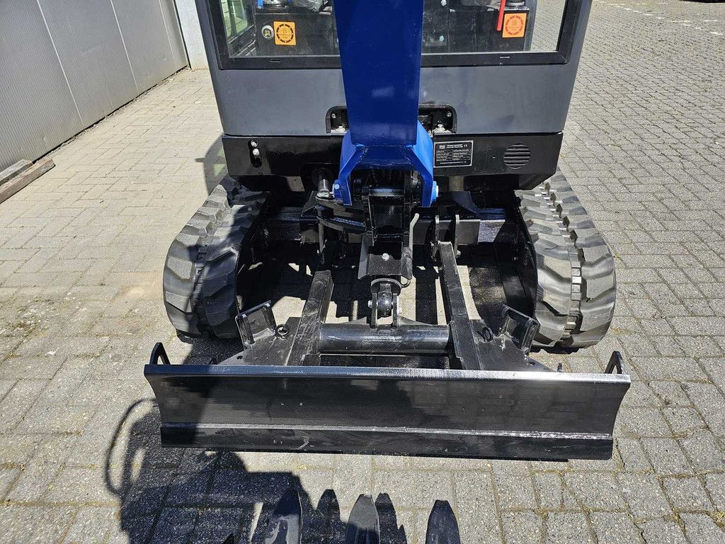 Ultra Force Equipment NM25 - Minigraafmachine met Kubota motor en snelwisselsysteem incl. 3 bakken