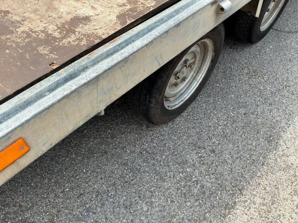 Platform trailer Saris C2700 2018