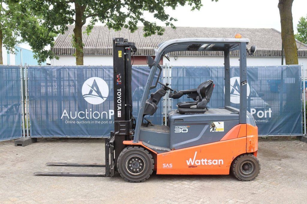 Heftruck Toyota 8FBMT30 Elektrisch 3000kg 2013