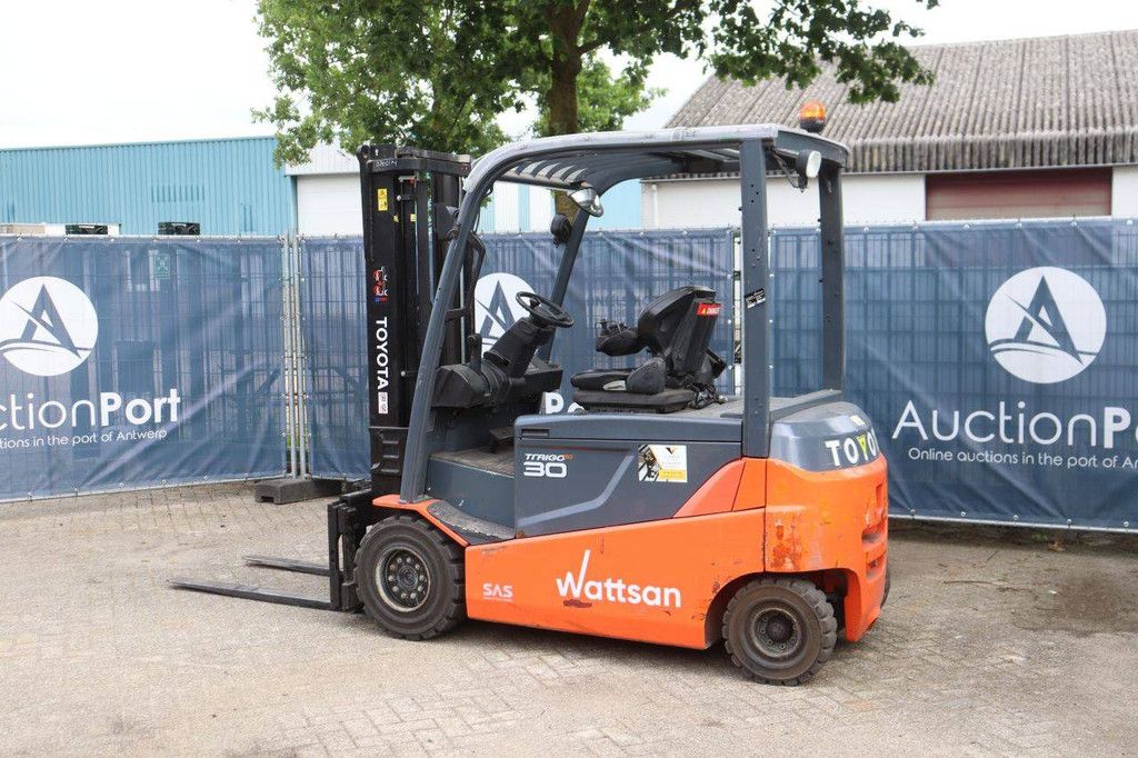 Heftruck Toyota 8FBMT30 Elektrisch 3000kg 2013