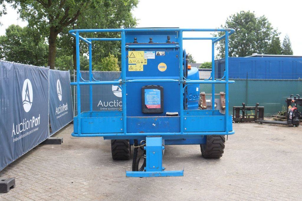 Articulating boom lift Genie Z-45/25 Diesel 227kg 15.9m 2006
