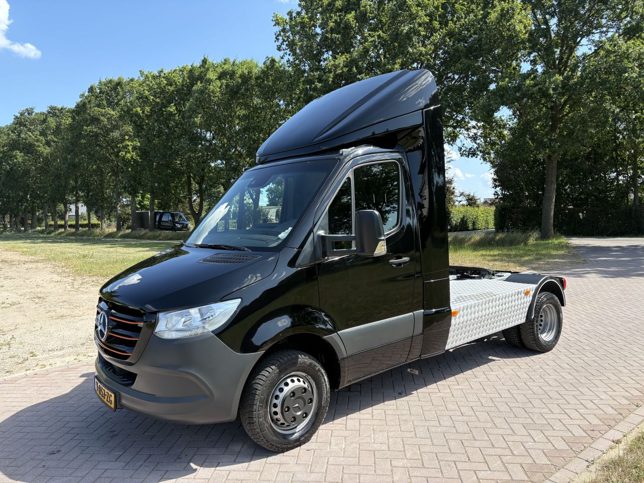 Be trekker Mercedes Sprinter 519 8 TON (77.586 KM