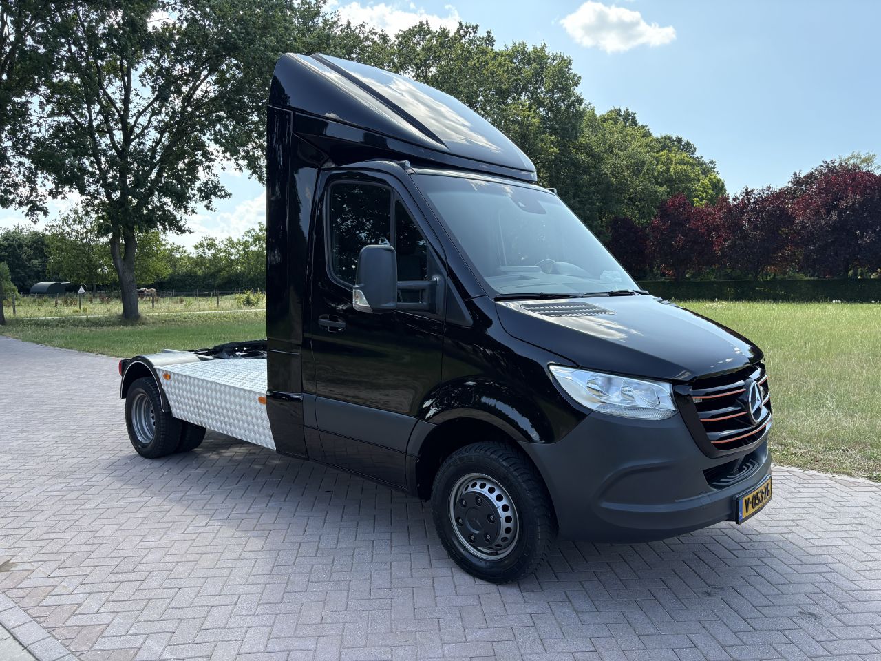 Be trekker Mercedes Sprinter 519 8 TON (77.586 KM