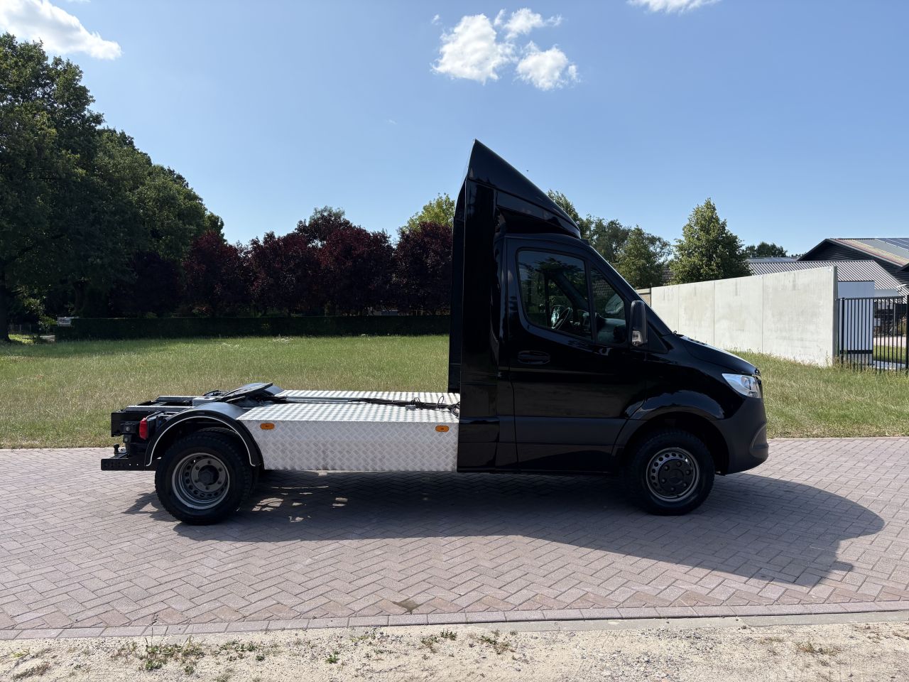 Be trekker Mercedes Sprinter 519 8 TON (77.586 KM