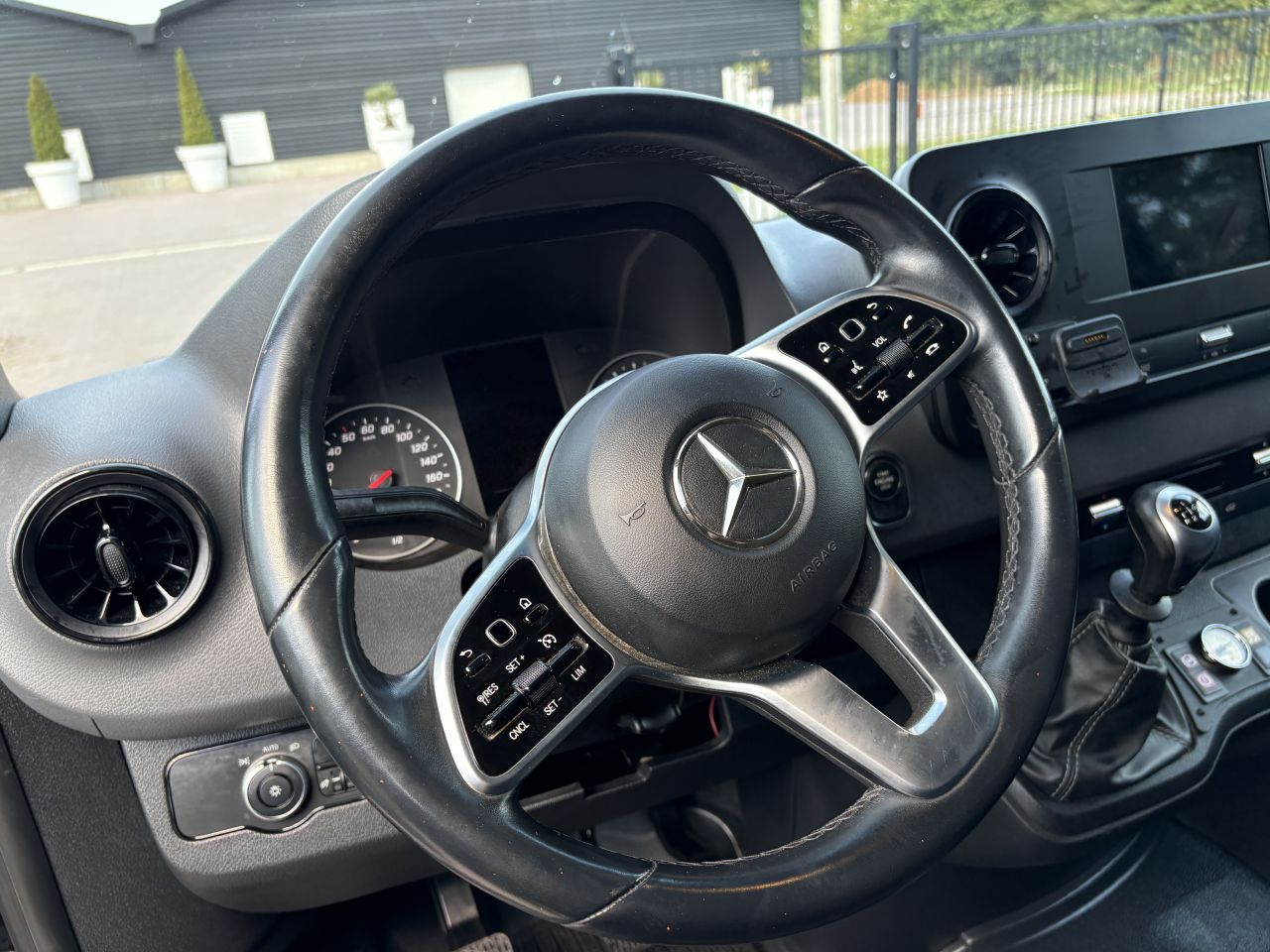 Be trekker Mercedes Sprinter 519 8 TON (77.586 KM