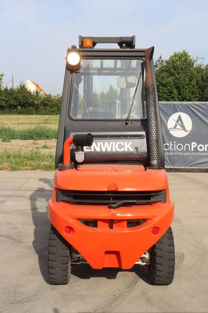 Heftruck Fenwick-Linde H30D-03 Diesel 3000kg 4.8m 2001