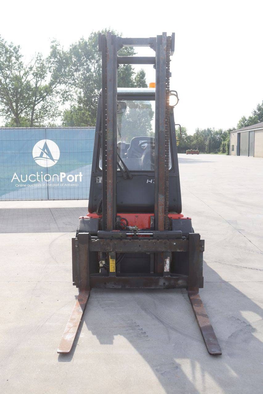 Heftruck Fenwick-Linde H30D-03 Diesel 3000kg 4.8m 2001