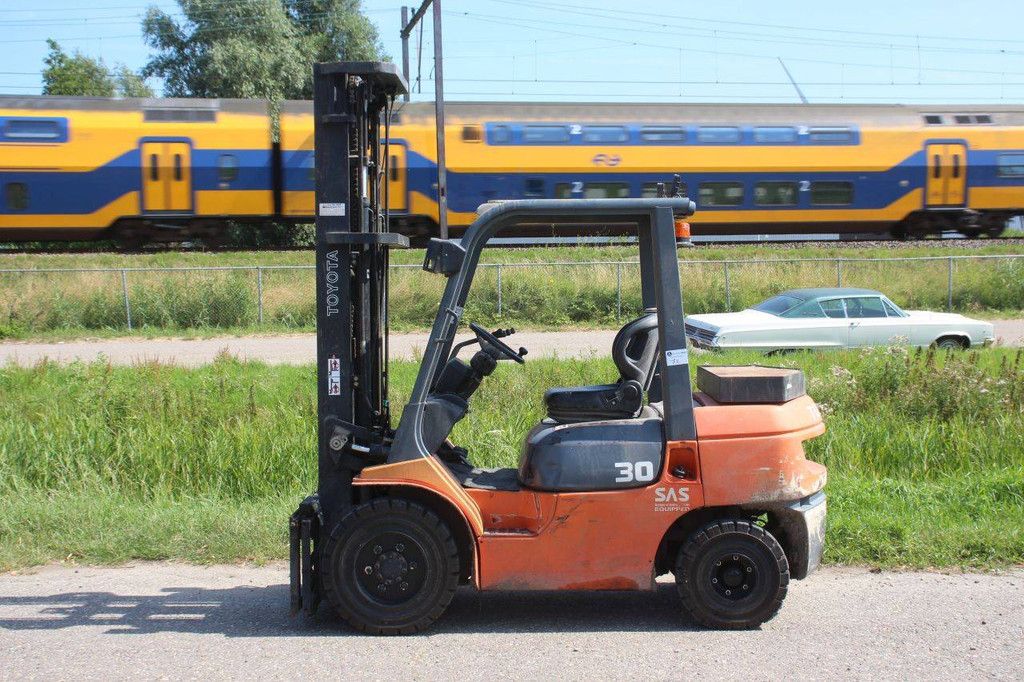 Heftruck Toyota 62-7FDF30 Diesel 3000kg 6.0m 2006