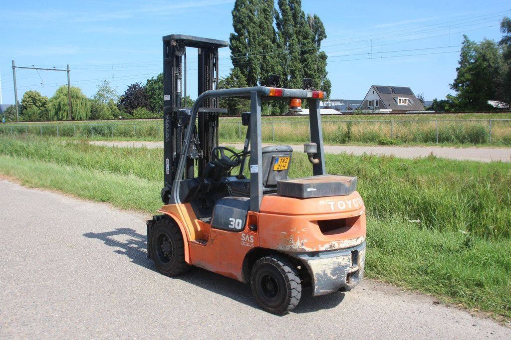 Heftruck Toyota 62-7FDF30 Diesel 3000kg 6.0m 2006
