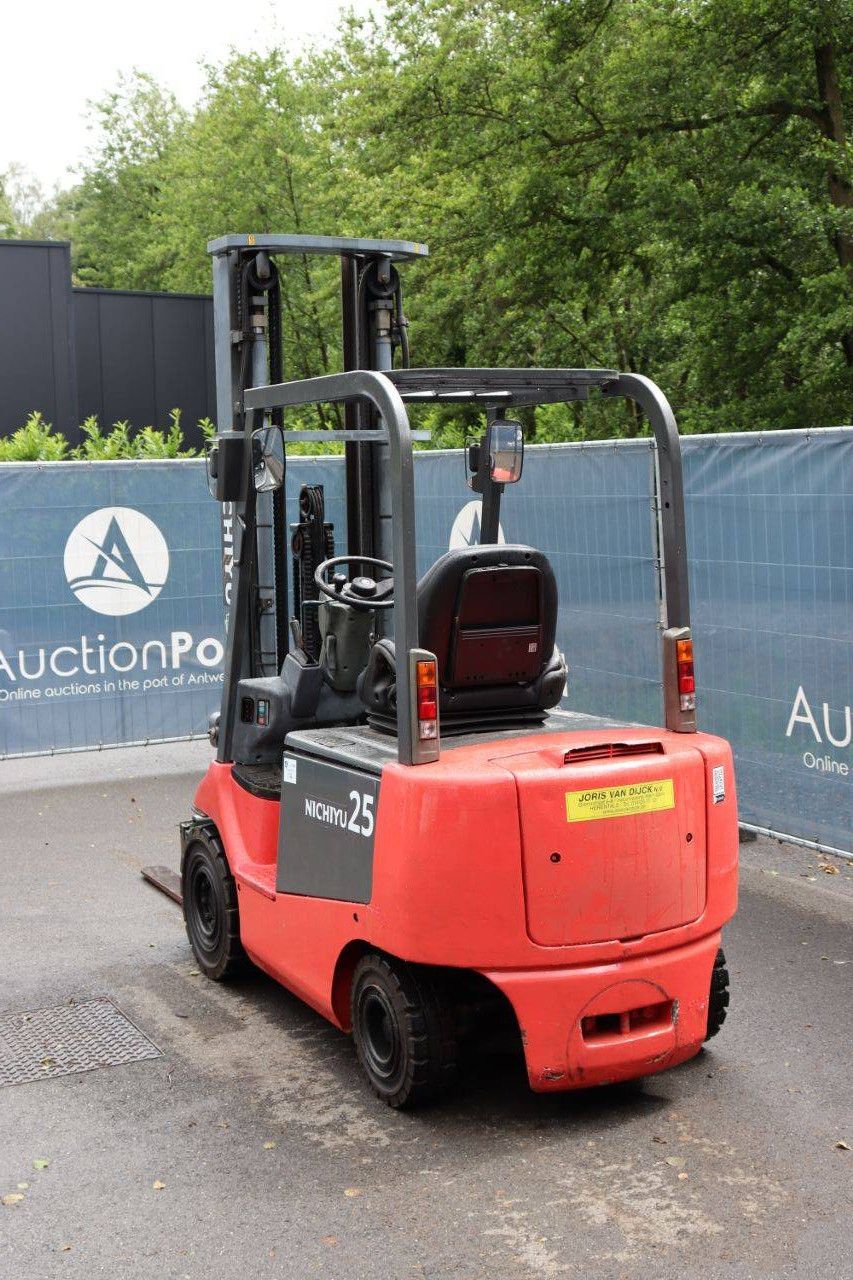 Heftruck Nichiyu FB25PN Elektrisch 6.0m