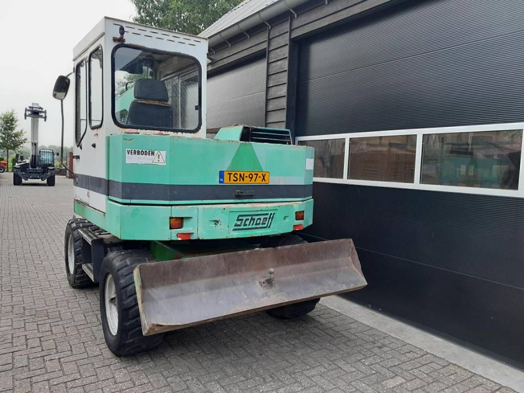 Schaeff HML 20 mobiele kraan Servo NL kenteken
