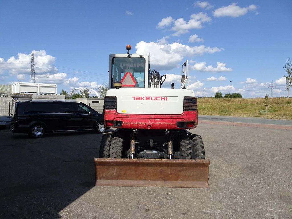 Takeuchi TB175W