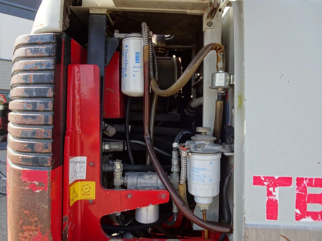 Takeuchi TB175W
