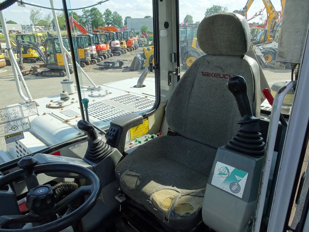 Takeuchi TB175W