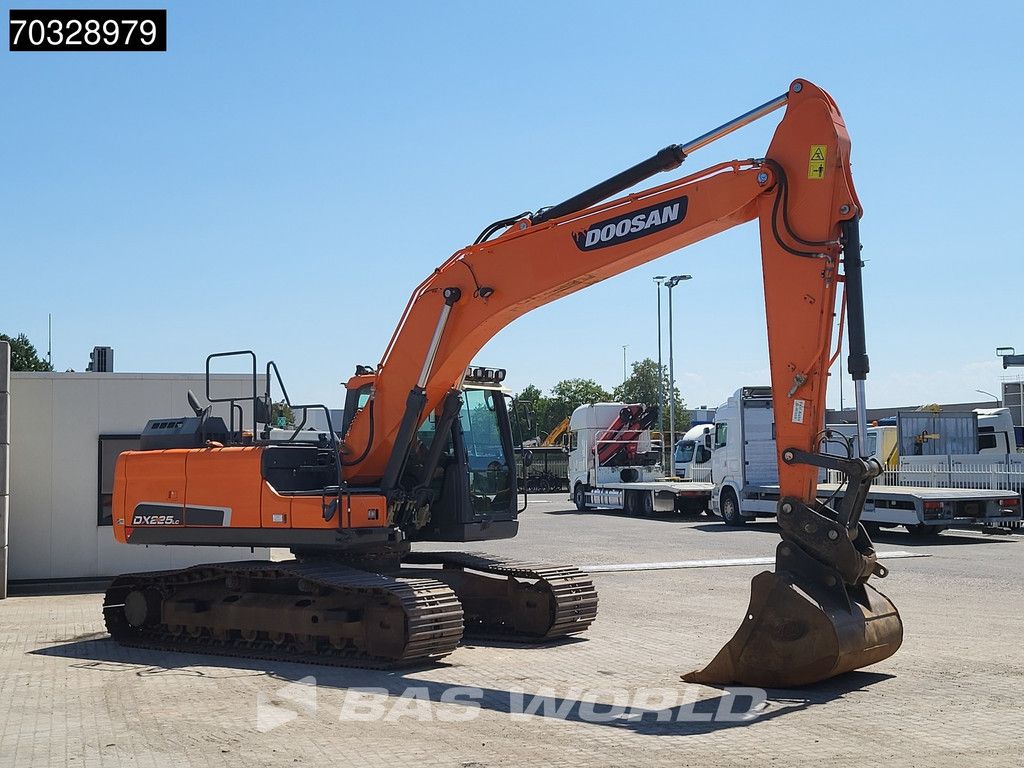 Doosan DX225 LC-5