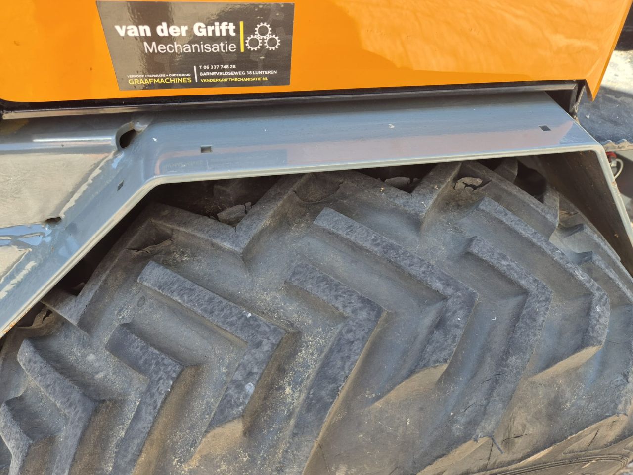 Giant G1500 Xtra shovel /bj 2024/super nette machine