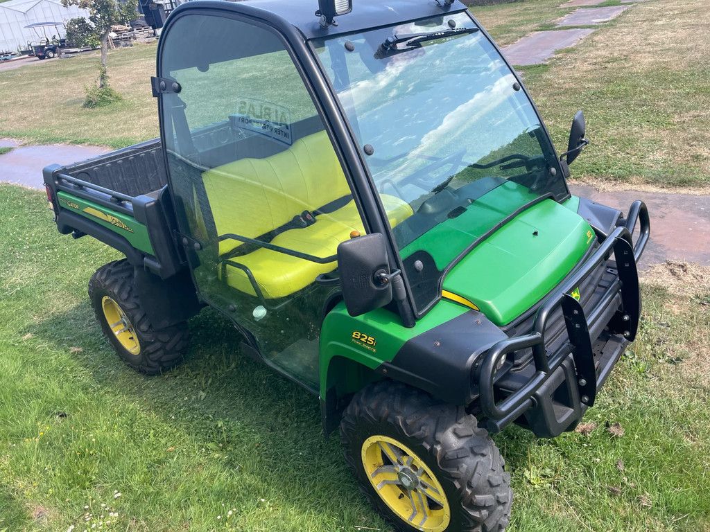 John Deere Gator 825i met kenteken 65 km/h met trekhaak