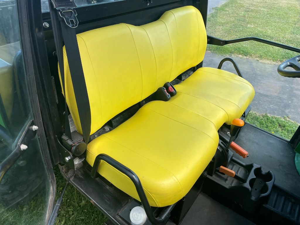 John Deere Gator 825i met kenteken 65 km/h met trekhaak
