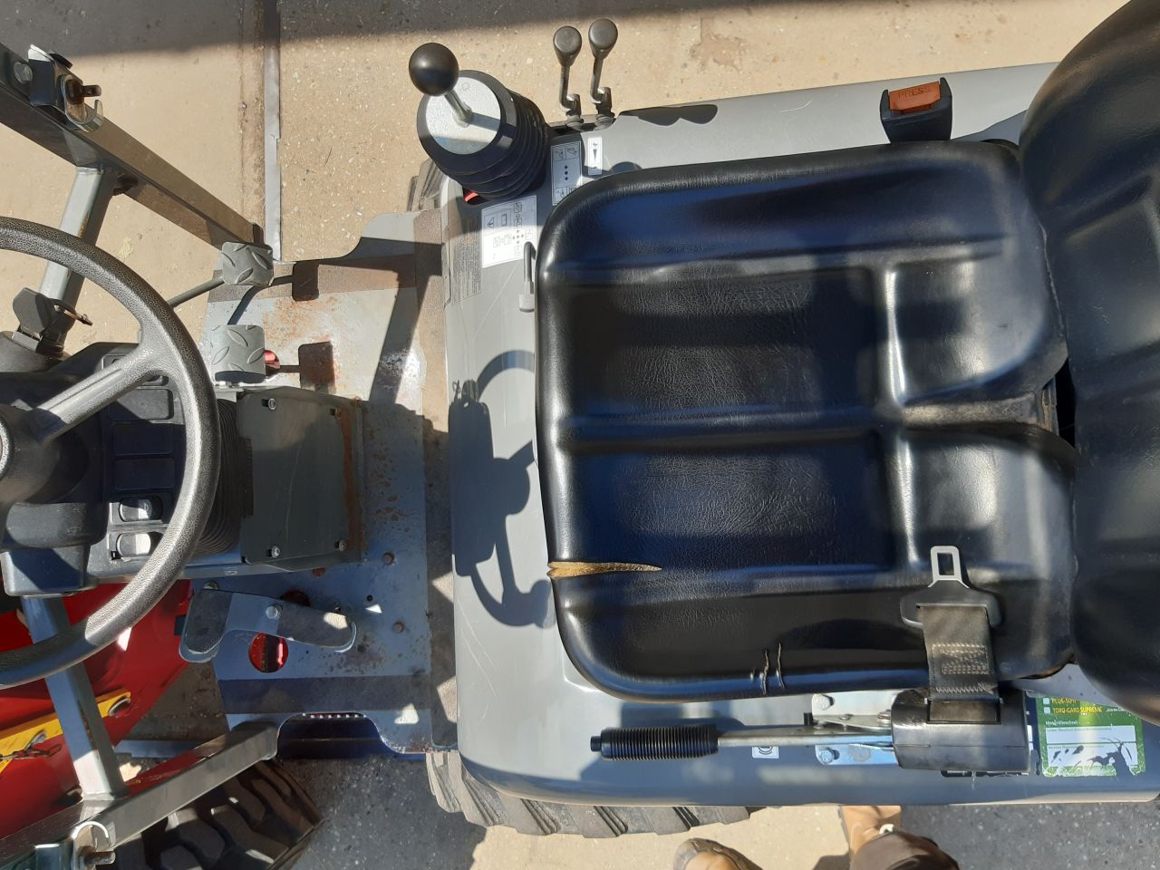 Weidemann 1140 shovel