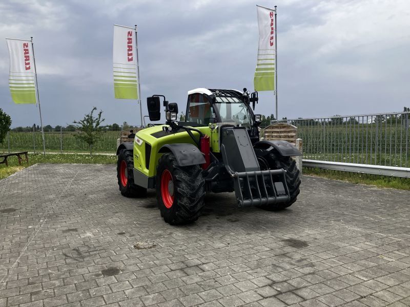 Claas SCORPION 756