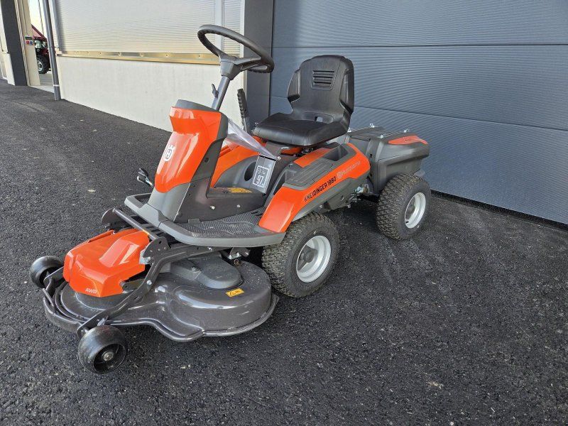 Husqvarna R 200ix AWD