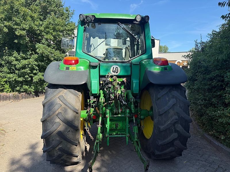 John Deere 6620