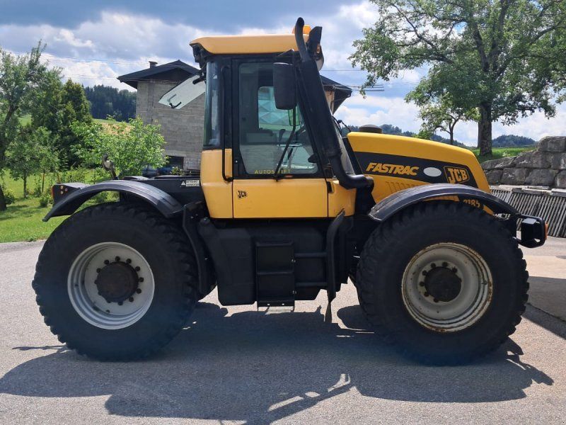 JCB Fastrac 3185