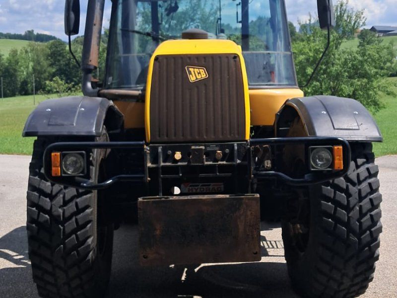 JCB Fastrac 3185