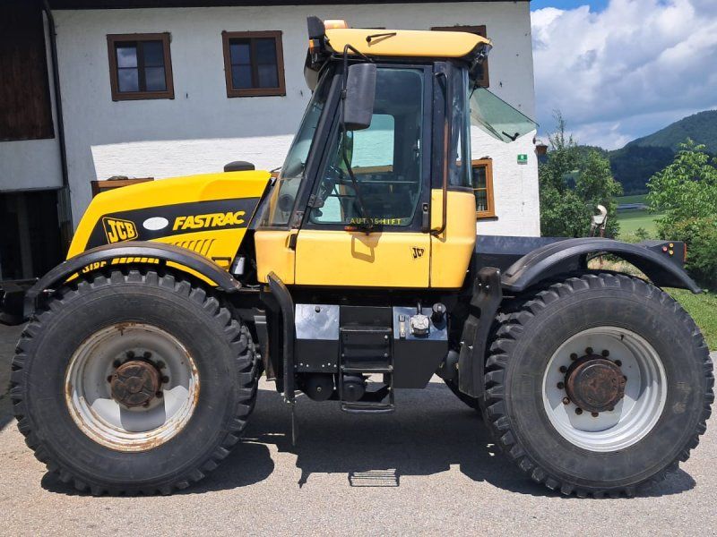 JCB Fastrac 3185