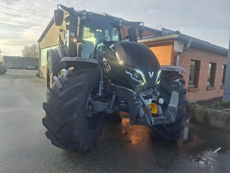 Valtra T 215 D