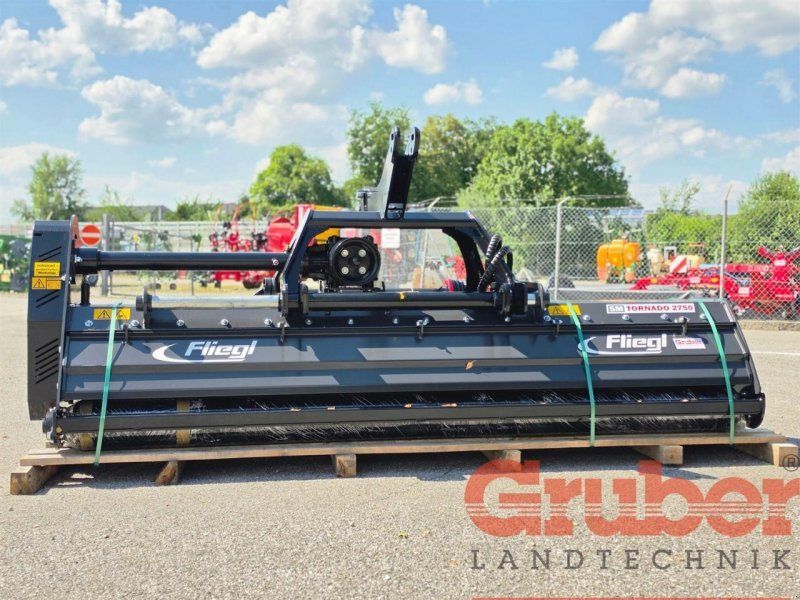 Fliegl SM Tornado 2750