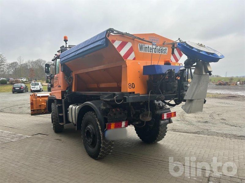 Mercedes-Benz Unimog 400