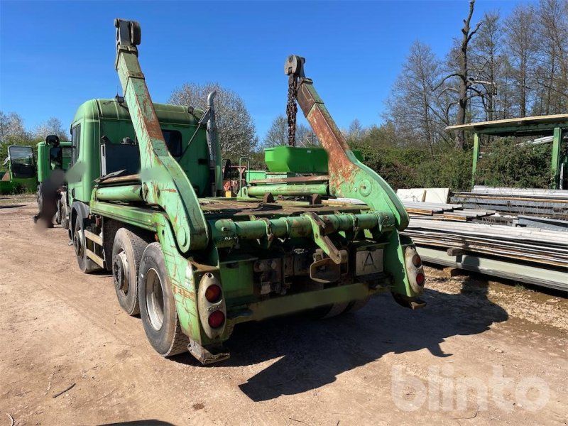 Scania P124L 420